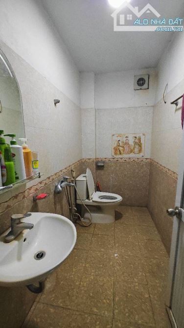 MẶT NGÕ THÔNG - Ô TÔ QUA NHÀ - DIỆN TÍCH 78M2 - 3  TẦNG - 6