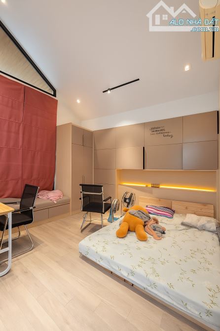 Biệt Thự Mini Đẹp - Mặt Tiền 6m – Đường 15m Khu Bên Sông Hiệp Bình Chánh Thủ Đức 17.5 Tỷ - 6