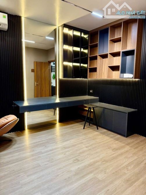Bán Nhà 4 Tầng 42m² Giá 2.89 Tỷ, Trần Nguyên Hãn, Lê Chân – Ngõ Rộng, Tặng Nội Thất - 6