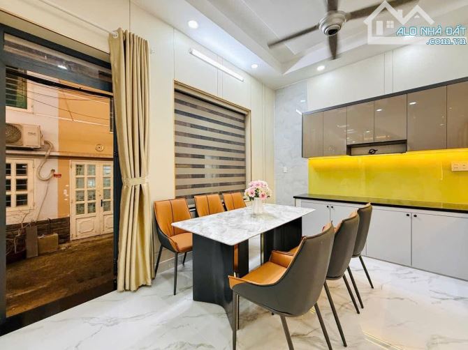 Siêu Phẩm Lô Góc- Bùi Quang Là ( GV) 4×16(4 Lầu)- 8,18 Tỷ TL. - 6