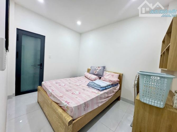 🔥 HXH, KHU PHÂN LÔ,  SÁT MẶT TIỀN NGUYỄN XIỂN  DÂN TRÍ CAO - 66m2, 3 TẦNG, 4PN, 5 tỷ hơn - 6