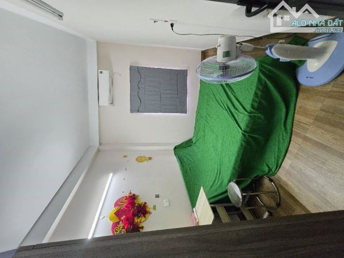🏡 7,5 tỷ --NHÀ ĐẸP 6 TẦNG + GÁC LỬNG – Ô TÔ NGỦ TRONG NHÀ – PHÁP LÝ RÕ RÀNG 🏡 - 6
