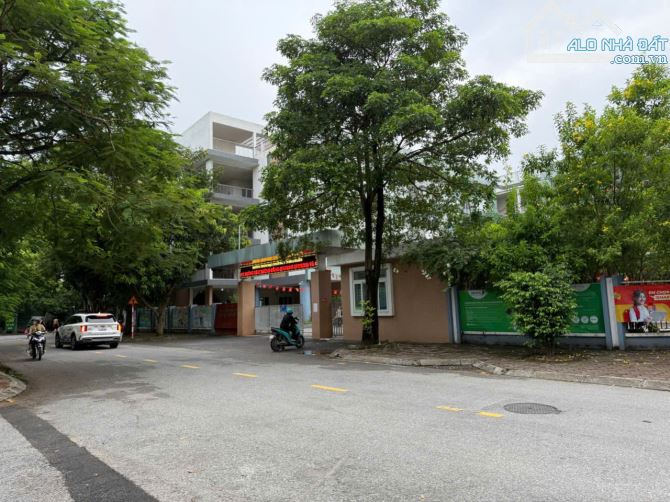 CẦN BÁN BIỆT THỰ SÀI ĐỒNG LONG BIÊN HÀ NỘI. - 7