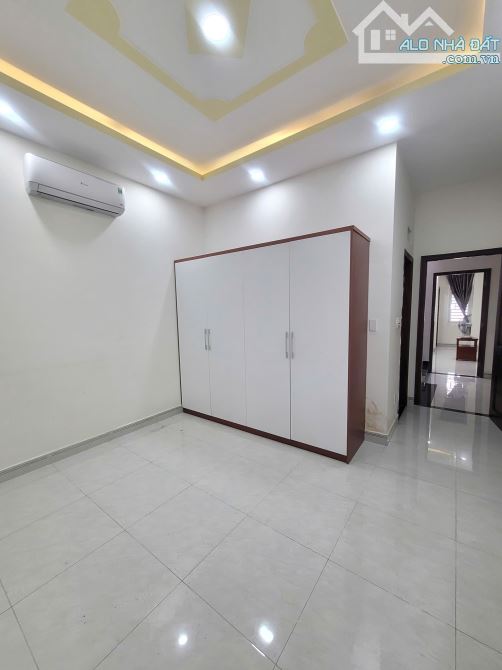 Bán nhà 1T2L 4x17m hoàn công, đường D2 KDC Hoàng Hùng p. Đông Hòa - 7