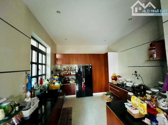 Biệt thự Gò Cát 6 Long Tâm - Bà Rịa căn góc 2 mặt tiền DT: 200m2 ; Giá Bán: 8 tỷ - 7
