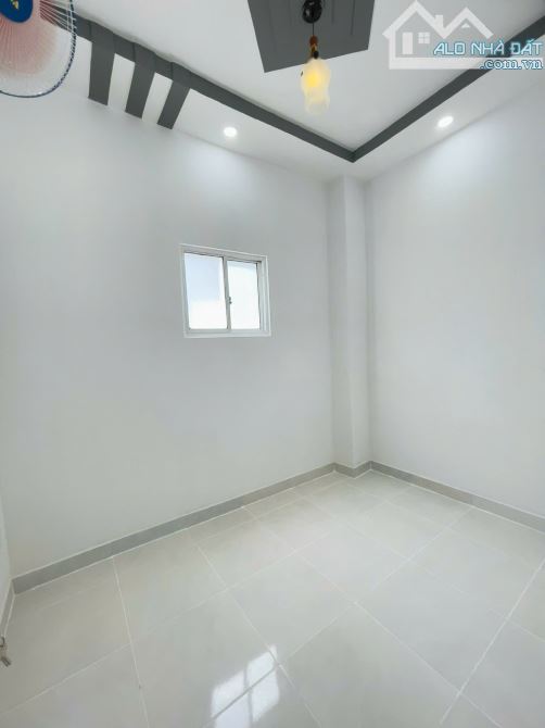 Căn nhà 2 lầu mới vào ở ngay gần nguyễn ảnh thủ Quận 12 - 7