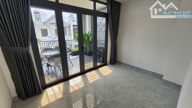 NHÀ PHỐ KHU VIP 4 TẦNG - THẠNH LỘC 29, QUẬN 12 – CHỈ 1 CĂN BLACK HUYỀN BÍ - 4 TỶ NHẬN NHÀ! - 7