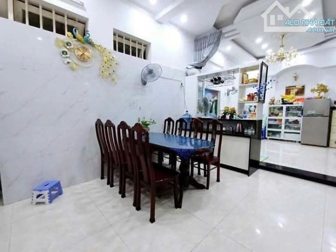 CHÍNH CHỦ BÁN BIỆT THỰ PHAN CHU TRINH VŨNG TÀU (9.5x15=148M2) 1 TRỆT 2 LẦU CÁCH BIỂN 300M - 7