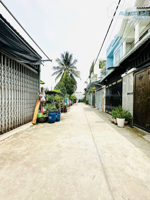 Mua 1 được 2 căn nhà , vừa ở vừa cho thuê làm dòng tiền rất ok , ngay trung tâm Phường - 7
