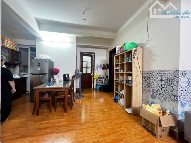 BÁN GẤP CHUNG CƯ VIP F4 – 114 TRUNG KÍNH, CẦU GIẤY. 103M2 – 2PN. FULL NT. 6,8 TỶ - 7