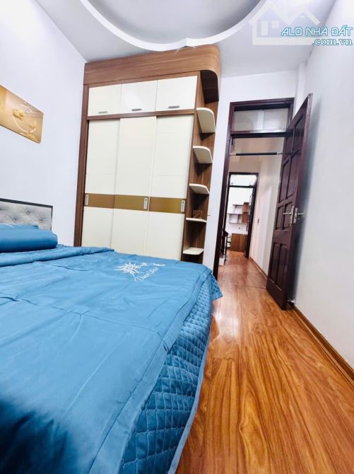 8.33 TỶ-34M2-Ô TÔ-KD-4 TẦNG-4 NGỦ-TRƯƠNG ĐỊNH-BỜ SÔNG SÉT - 8