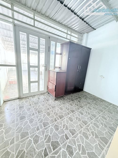 BÁN NHÀ MẶT TIỀN ĐƯỜNG LÊ THỊ BẠCH CÁT, P.13, QUẬN 11 -  9.2 TỶ - 7