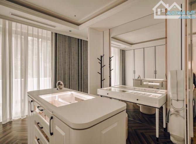Biệt Thự Trần Thủ Độ-273m2, xây 4 tầng, mặt tiền 13m. Giá 66 tỷ - 8