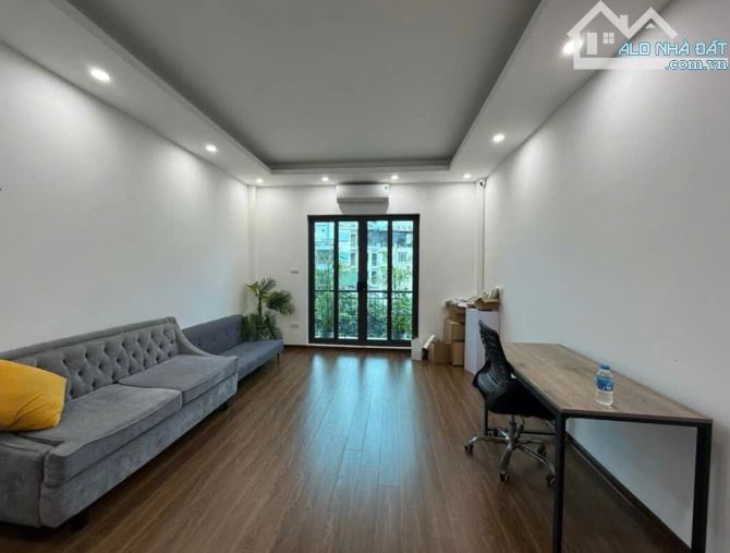 SIÊU PHẨM THANH XUÂN 68M2 x 7 TẦNG THANG MÁY - NGÕ TO Ô TÔ TRÁNH – GARA RỘNG - MỚI TINH - 8