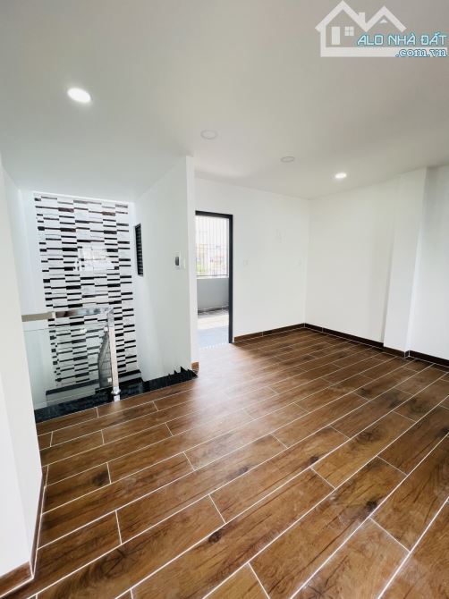 Nhà Đẹp Tân Hương, Tân Phú, 56m2 (5.1 x 11), 4 Tầng, 4 PN, Chỉ 8 Tỏi 3 - 8