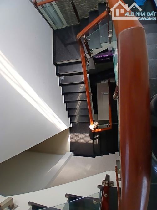 💥💥💥 VIP VIP 🏡🏡 NHÀ 3 TẦNG ĐẸP – TRUNG TÂM PHƯỚC LONG B - TP THỦ ĐỨC – 95M2 NGANG 5M - 8