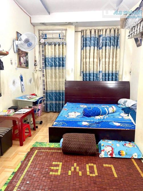 Mua 1 được 2 căn nhà , vừa ở vừa cho thuê làm dòng tiền rất ok , ngay trung tâm Phường - 8