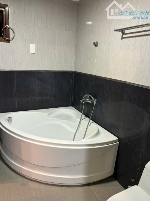 CHO THUÊ NHÀ TRỌ STUDIO NGAY PHỐ TÂY - ĐƯỜNG NGUYỄN CÔNG TRỨ - 8