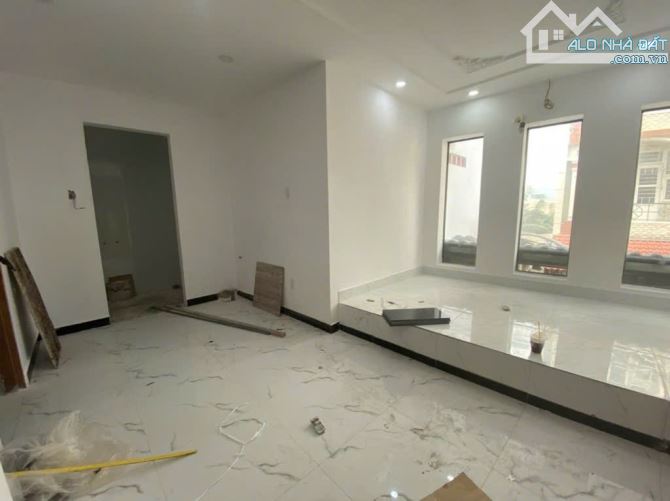 75M2X5TẦNG HXH PHAN HUY ÍCH SÁT TRƯỜNG CHINH P15 TÂN BÌNH 7TỶ65 - 8