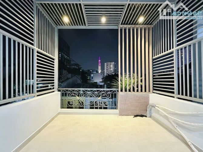 HẺM XE HƠI 7 CHỖ VÔ NHÀ - UNG VĂN KHIÊM, NGUYỄN GIA TRÍ, NGUYỄN VĂN THƯƠNG - BÌNH THẠNH. - 8