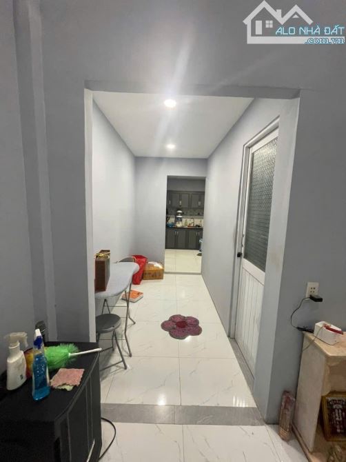 CHỈ 13.8 TỶ, HẺM KD 7M THÔNG, GẦN CẦU NGUYỄN VĂN CỪ QUA Q1, DT 6 x 29, DÒNG TIỀN 12TR/TH, - 9