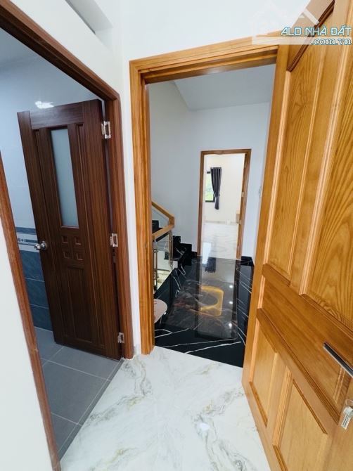 MẶT TIỀN Chiến Lược -BTĐ Bình Tân, 7️⃣🧄4️⃣   Diện tích 4m x16m - 9