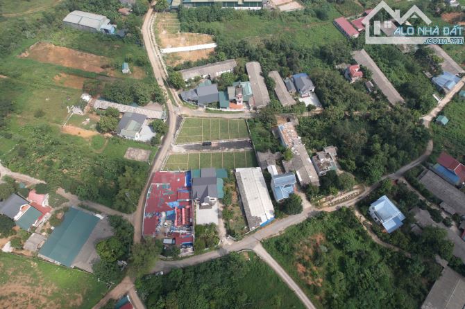 BÁN 16 NÊN  ĐẤT PHÂN LÔ – HÒA THẠCH, QUỐC OAI HN GIÁ TỪ 2, X TỶ - 9