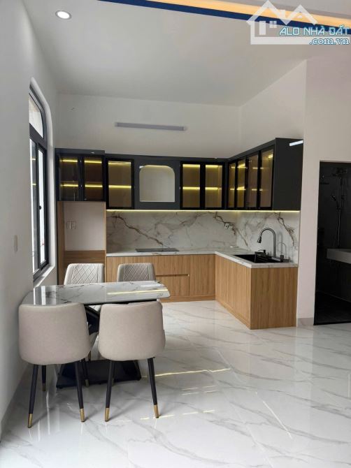 Bán căn nhà 2 mặt tiền Lê Duẩn Phía Đường Ray, Phường Phú Xuân, Huế - 9