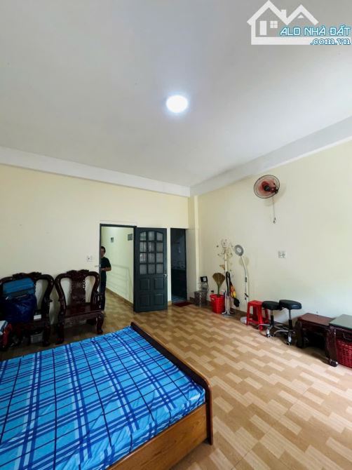 🌈 NHÀ 2LẦU DIỆN TÍCH LỚN MT ĐƯỜNG HUỲNH VĂN NGHỆ , P12 , QUẬN-GV - 9
