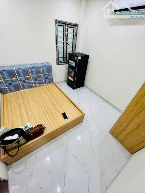 Cho Thuê CCMN Ngõ 111 Quan Hoa Cầu Giấy 25m2 Studio Ban Công Cửa Sổ Thang Máy Ban Công 23P - 9
