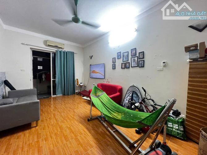 BÁN GẤP CHUNG CƯ VIP F4 – 114 TRUNG KÍNH, CẦU GIẤY. 103M2 – 2PN. FULL NT. 6,8 TỶ - 9