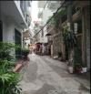 Cho thuê nhà ngõ phố Trường Chinh Đống Đa 31m x 3 tầng, giá 6tr/tháng