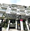 Cho thuê nhà riêng tại ngõ Huy Du Nguyễn Cơ Thạch. Dt: 110 m2 * 5 tầng. Mt 6.8m chia phòng