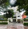 HÀNG HOT ! Tòa Nhà CHDV MT 32A Trương Định | DT: 19X54m | Hầm,6 Tầng,thang máy |
