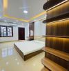 Bán Nhà Hoa Bằng- 31m2x5T- Gần Phố- Cầu Giấy! Giá : 7.95 Tỷ