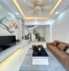 Hoa Bằng, Cầu Giấy, full nội thất, gần phố, ngõ thông, 31m, 7.95 tỷ