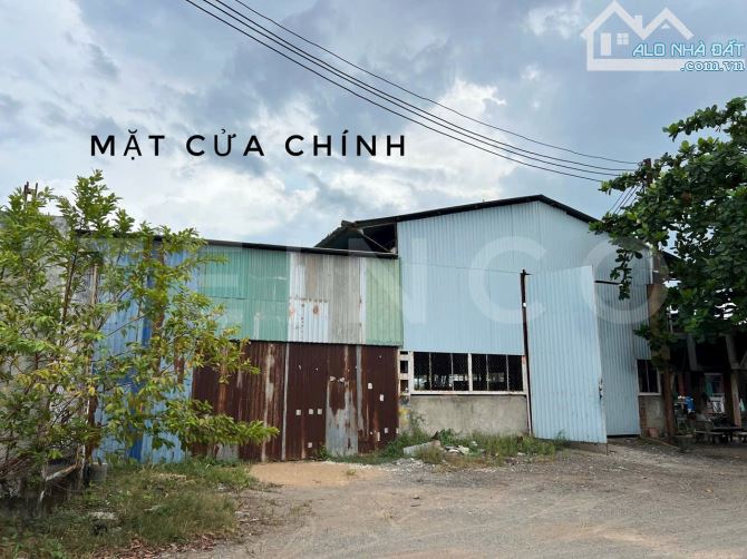 Cho thuê kho xưởng bãi 500m² kho xây dựng 300m² nhánh đường Trần Phú, P. Cái Khế