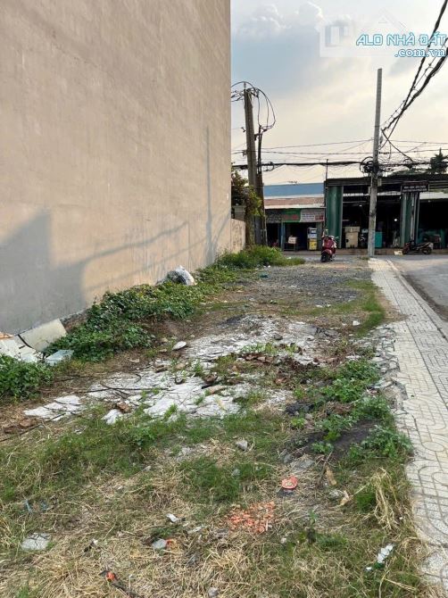 Bán lô góc 2 mặt tiền đường Thạnh Xuân 13, P. Thới An mới, Quận 12