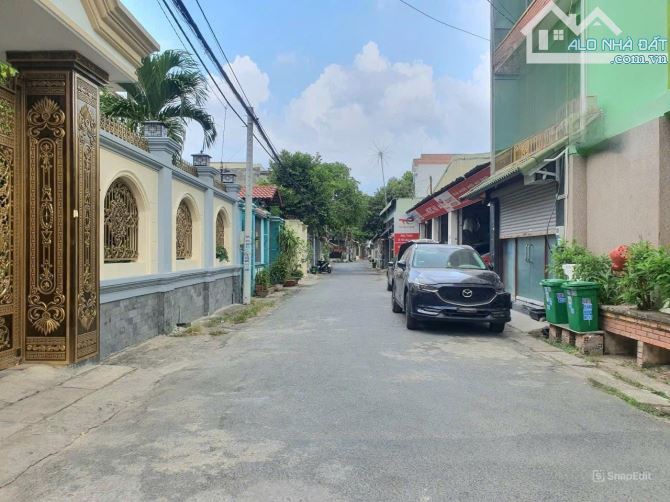 Bán nhà và dãy trọ gần PCCC, BigC Tân Hiệp, Trảng Dài, Biên Hòa, gần 260m2, giá 8 tỷ 800.