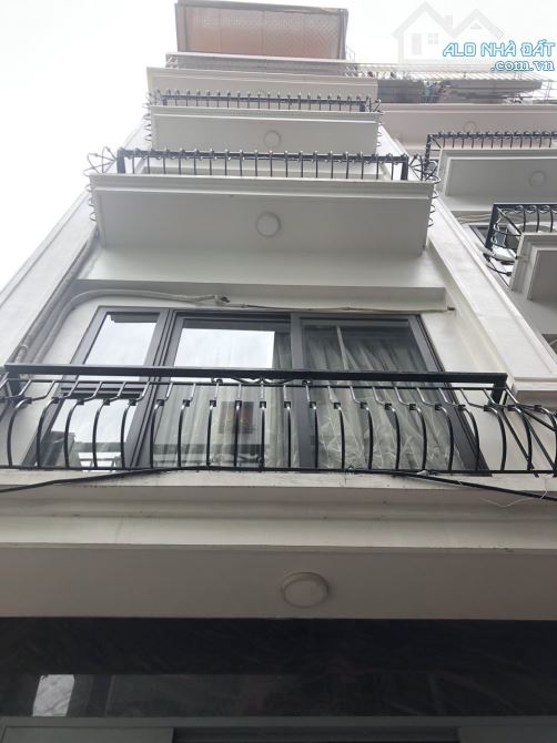 CHỈ 10 TỶ NHÀ MỚI ĐẸP THIẾT KẾ HIỆN ĐẠI BÁN NHÀ TRẦN THÁI TÔNG-THANG MÁY-NGÕ THÔNG-39M-6T