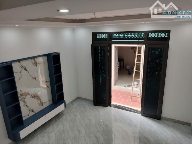 NHÀ 4.5 TẦNG ĐẸP TẠI ĐA SỸ HÀ ĐÔNG, GIÁ CHỈ 5.85 TỶ