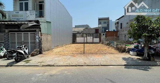 Bán đất tặng dãy trọ mặt tiền đường Võ Như Hưng, gần Cầu Trần Thị Lý, Mỹ An chỉ 9,5 tỷ