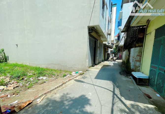 Bán 73m2 đất Đức Thượng Hoài Đức,đường thông ô tô đỗ cửa,40m ra QL32