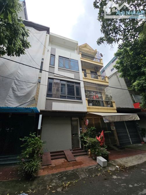 Bán nhà phân lô Mậu Lương 60m², đường 11.5m, vỉa hè 3m, 4 tầng chắc chắn, giá 13.7 tỷ