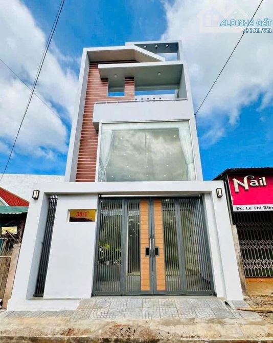 NHÀ 3 MÊ MTKD 01 ĐẶNG THUỲ TRÂM– PHƯỜNG EATAM