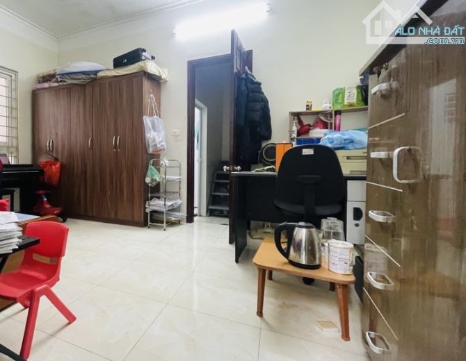 🏡BÁN GẤP Nhà Cầu Giấy, 33m2 4 tầng, NGÕ THÔNG RỘNG, SẦM UẤT, 6 TỶ