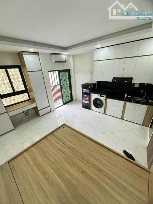 BÁN TÒA CCMN CHÍNH KINH – 8 TẦNG – THANG MÁY – FULL PCCC – DÒNG TIỀN 85 TRIỆU/THÁNG.  7%