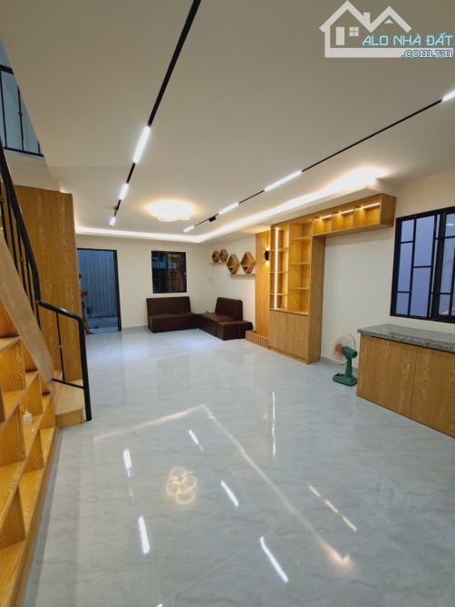 Tôi cần bán nhà 4,5x11m sau Aeon Tân Phú. Giá 2,1 tỷ