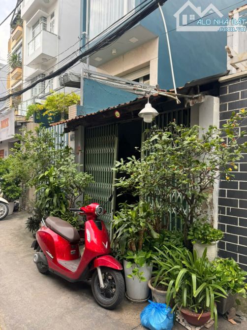 🏡 BÁN NHÀ HẺM ĐẸP – TÔ HIẾN THÀNH, P.13, Q.10 – GIÁ TỐT 11 TỶ 🏡