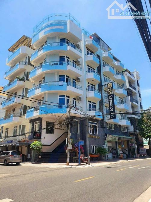 Ban khách sạn lô góc hai mặt tiền đường phan chu trinh